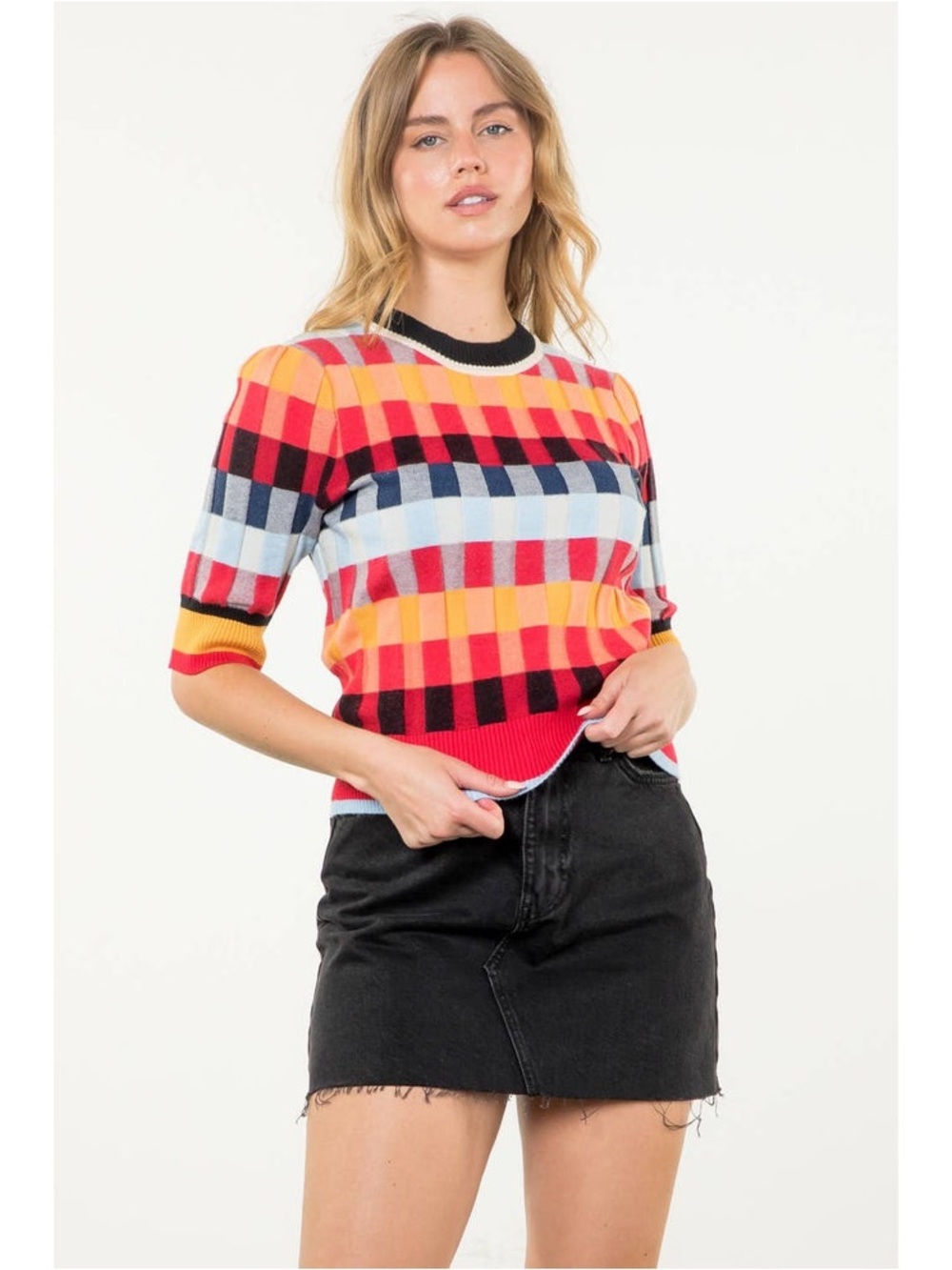 Women's Knit Short Sleeve Sweater - Picture 2 of 7